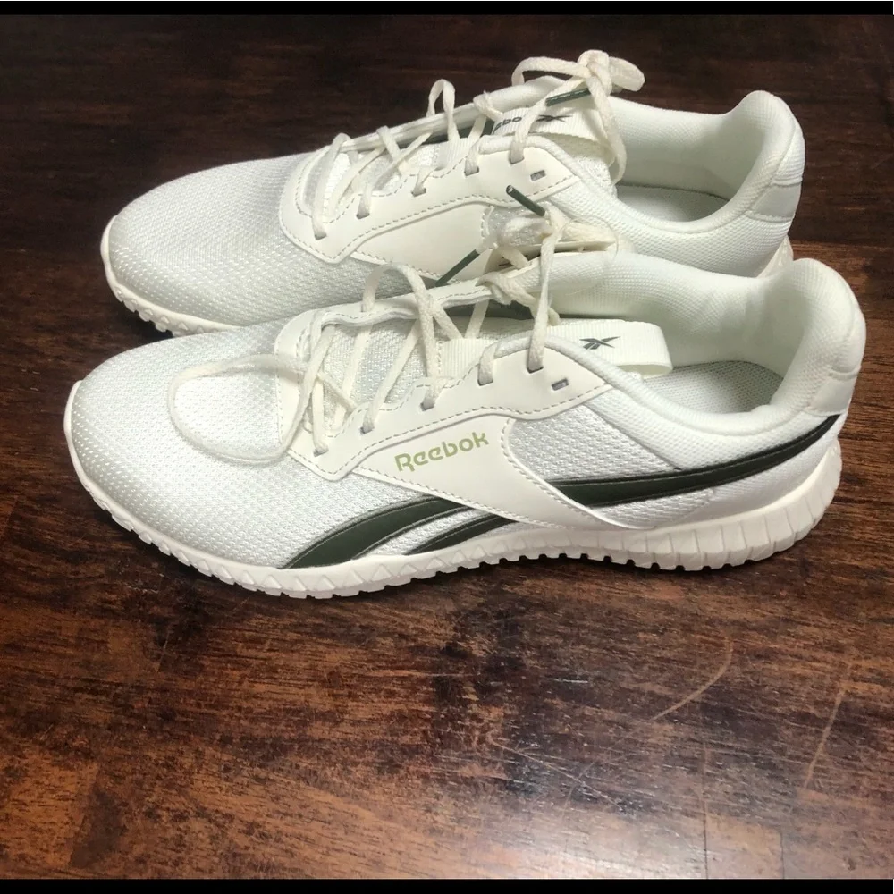 Reebok sz women’s